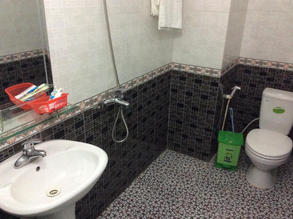 Van Anh Hotel Thach Loi Luaran gambar